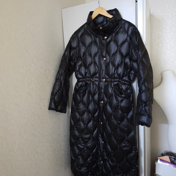 JULL-LOG 줄로그 글로시 롱 다운 경량 패딩