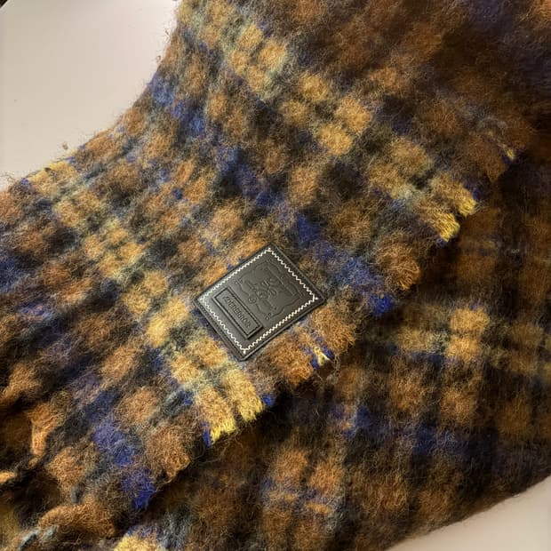 아더에러 머플러