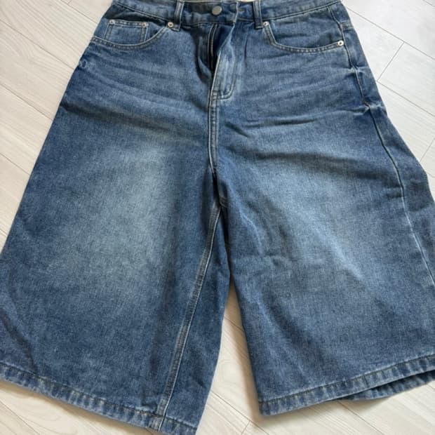 버뮤다 청반바지