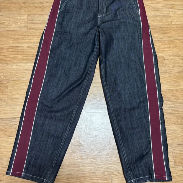 카락터 데님 트랙 팬츠