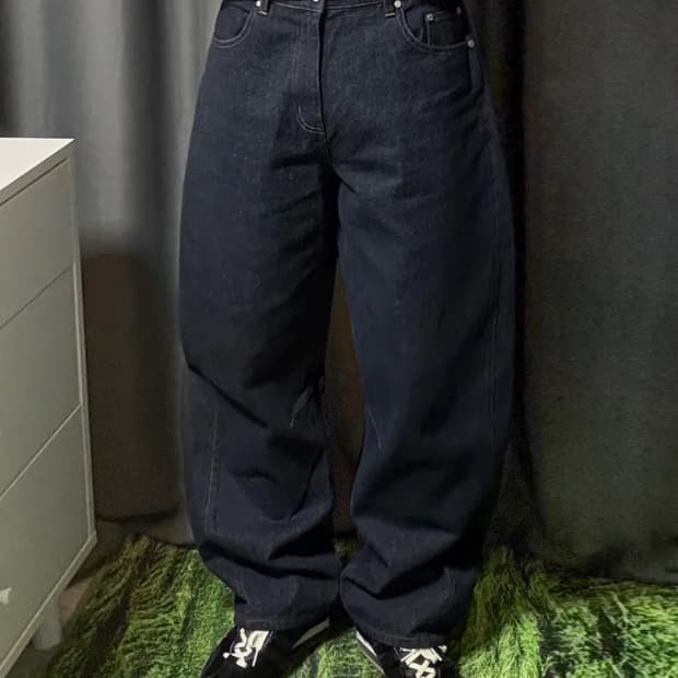 세컨모놀로그 커브드 인디고 게임