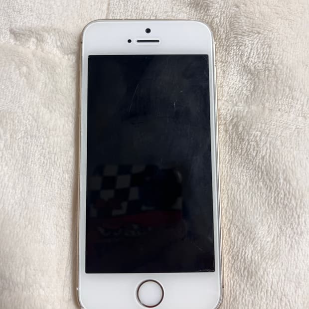 아이폰 se 64gb 골드 판매합니다