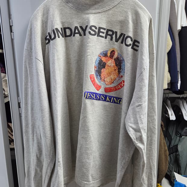 칸예 sunday service 롱슬리브