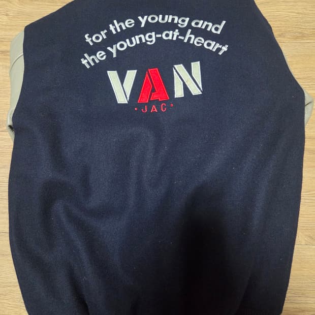 VAN JAC 스타디움 자켓 스타장