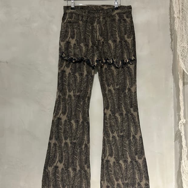 캐피탈 페더 팬츠