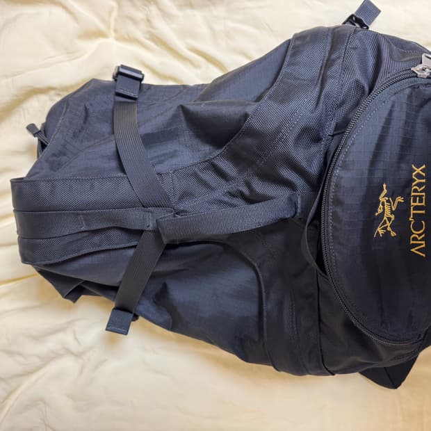 아크테릭스x빔즈 세브링 백팩