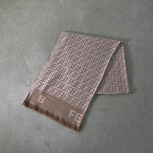 펜디 FF 주카패턴 핑크 울 실크 머플러