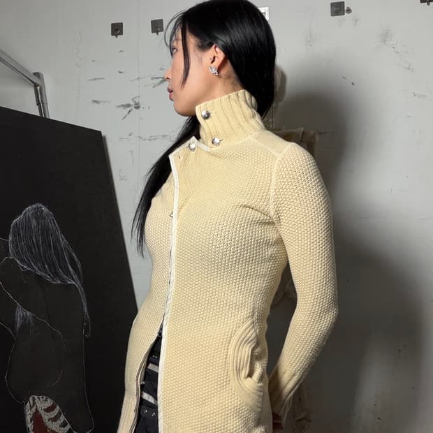 아르마니 익스체인지 하이넥 투웨이 절개 니트 집업 XS