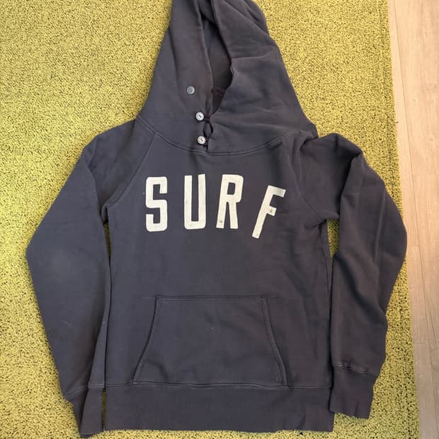 캐피탈 서퍼 후드티