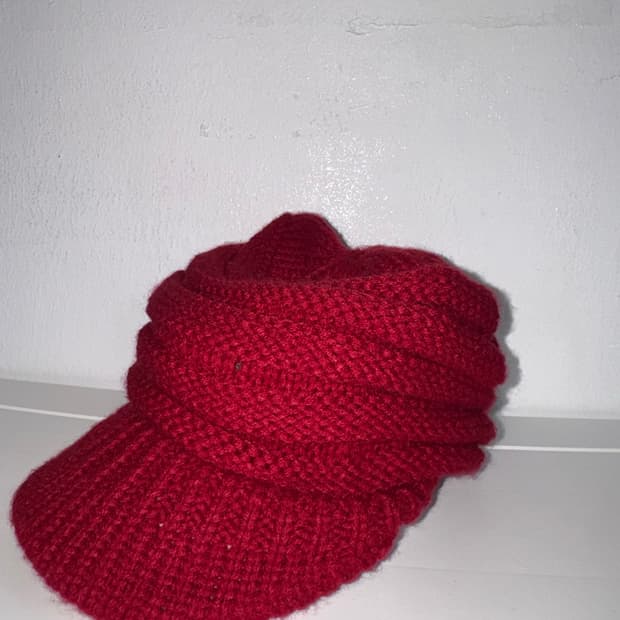 Red knitted cap