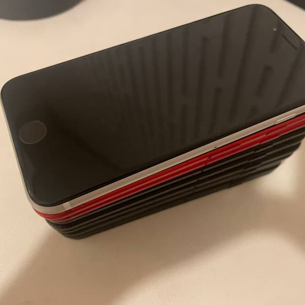 아이폰se2 64gb