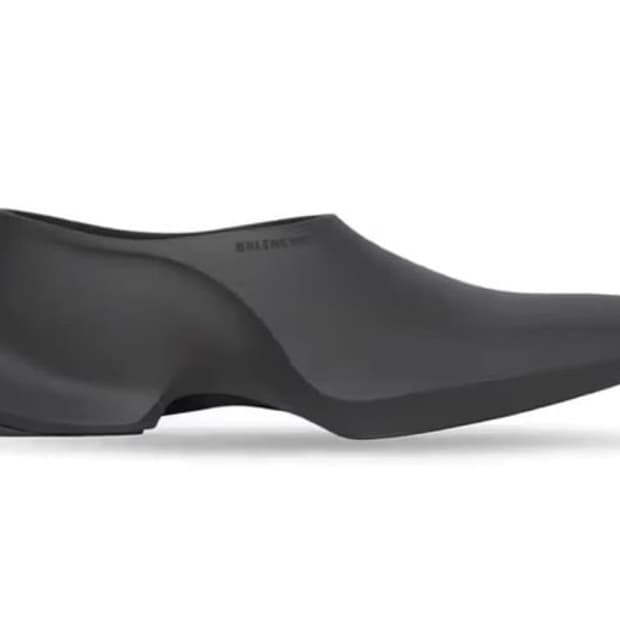 삽니다) 발렌시아 스페이스 슈 42