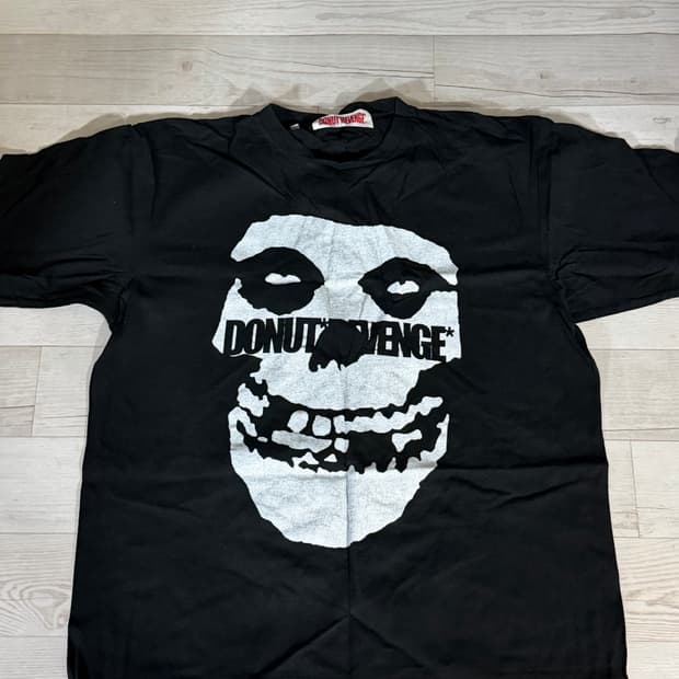 도넛리벤지 밴드티