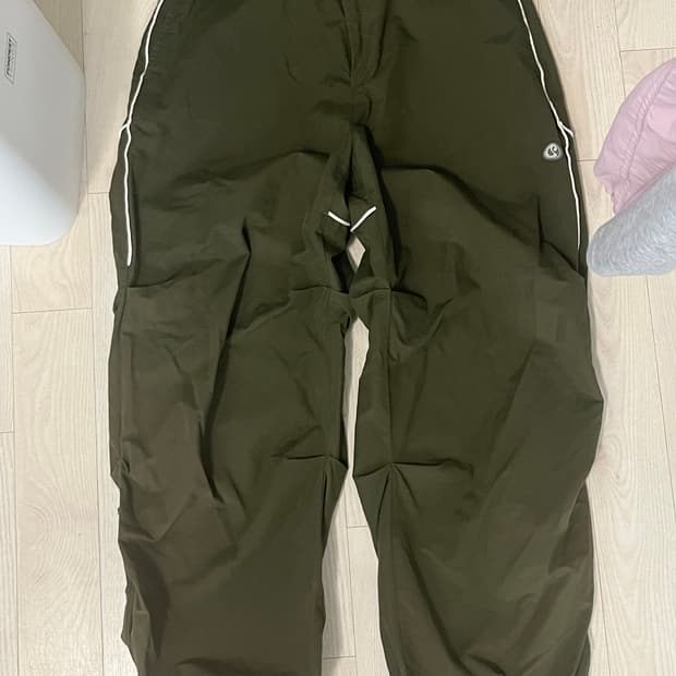 suu 스마트어반유즈풀 스트랩 라인 팬츠