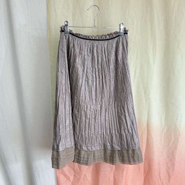 Les Habits 링클 플리츠 미디스커트