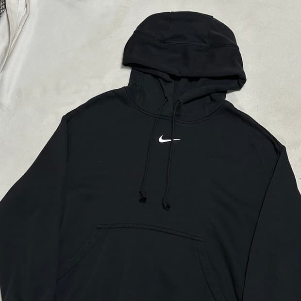 XL 나이키 블랙 스몰로고 후드티