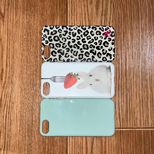 일괄)아이폰78se2se3폰케이스 갸루호피러브컴플렉스레오파드딸기토끼민트