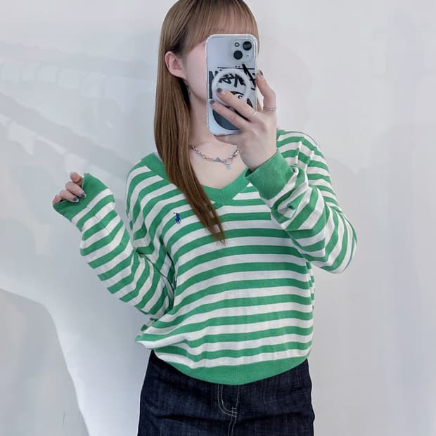 폴로랄프로렌 스트라이프 브이넥 니트