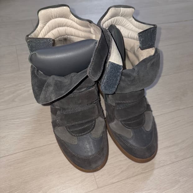 이자벨마랑 베켓 스니커즈 250