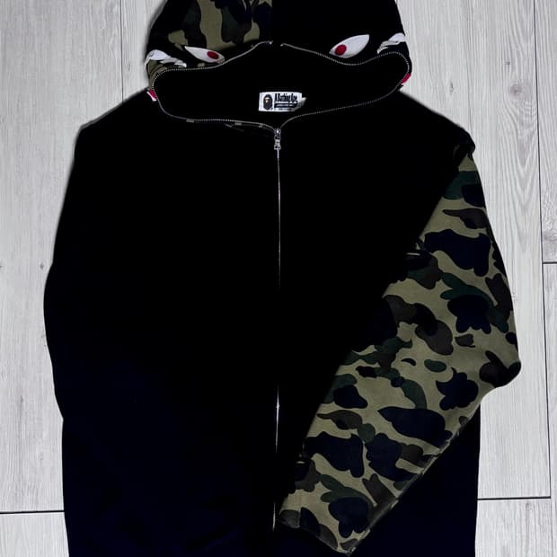 [정품] 베이프 샤크 녹계 후드집업 XL