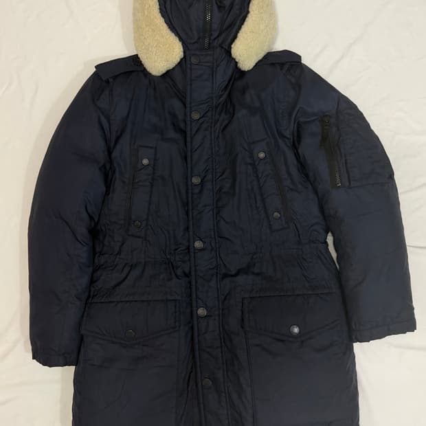 Cp컴퍼니 나일론 고글 패딩