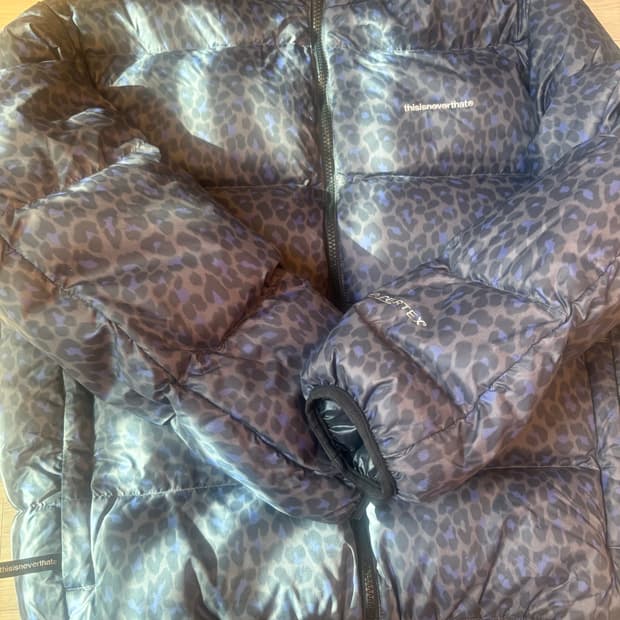 디스이즈네버댓 레오파드 패딩