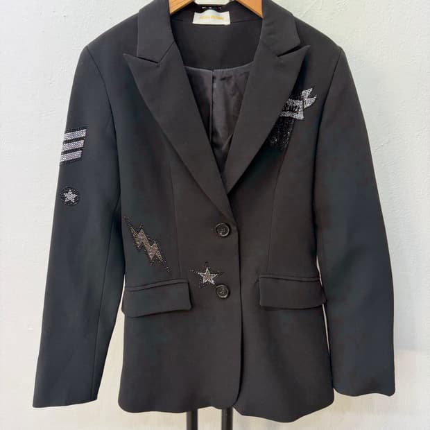 정품) 쟈딕앤볼테르 여성 블랙 스팽글 장식 자켓 36