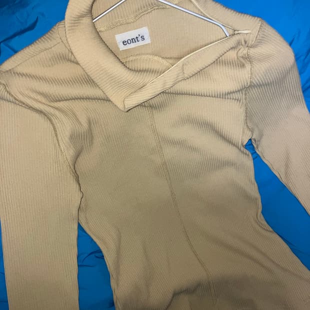 에옹쓰 Eonts Zip Turtleneck Top(Yellow)