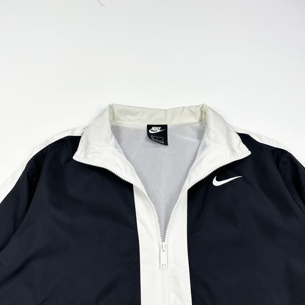 나이키 빅 스우시 오레오 블랙 바람막이 자켓 (L 여성추천)