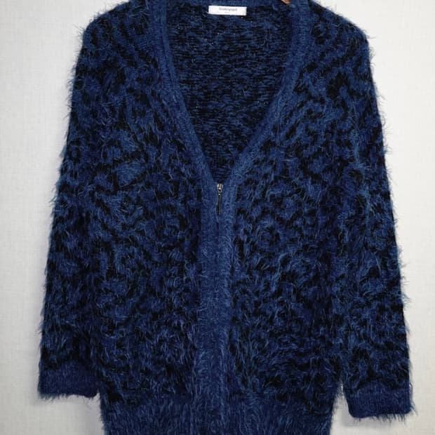 블루 레오파드 모헤어 질감 집업 가디건