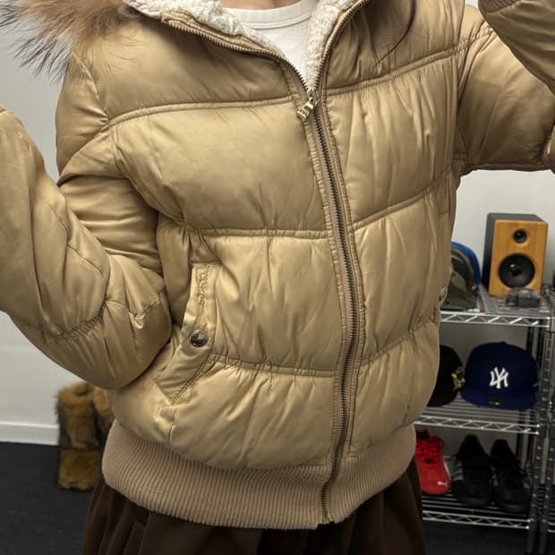 올드 빈티지 베이지 라쿤 퍼 후드 패딩