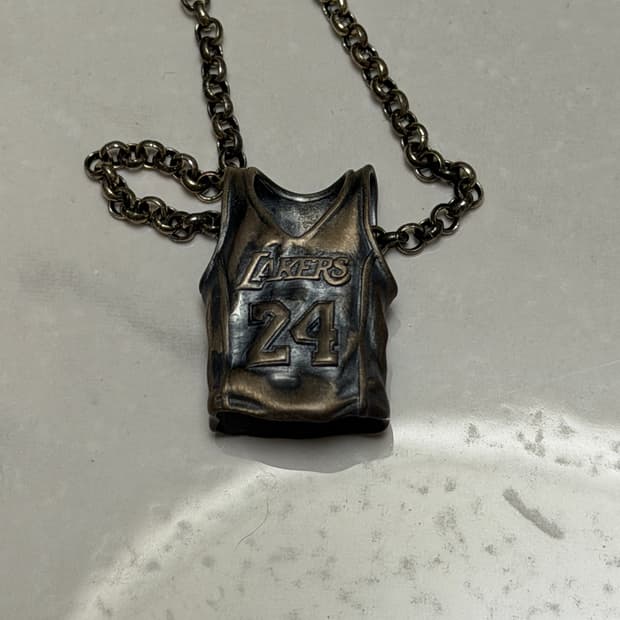 코비 브라이언트 레이커스 24번 져지 펜던트 목걸이
