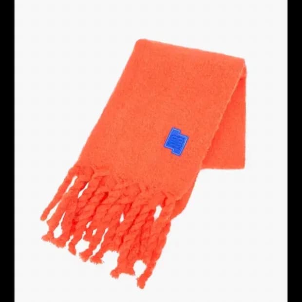 아더에러 머플러