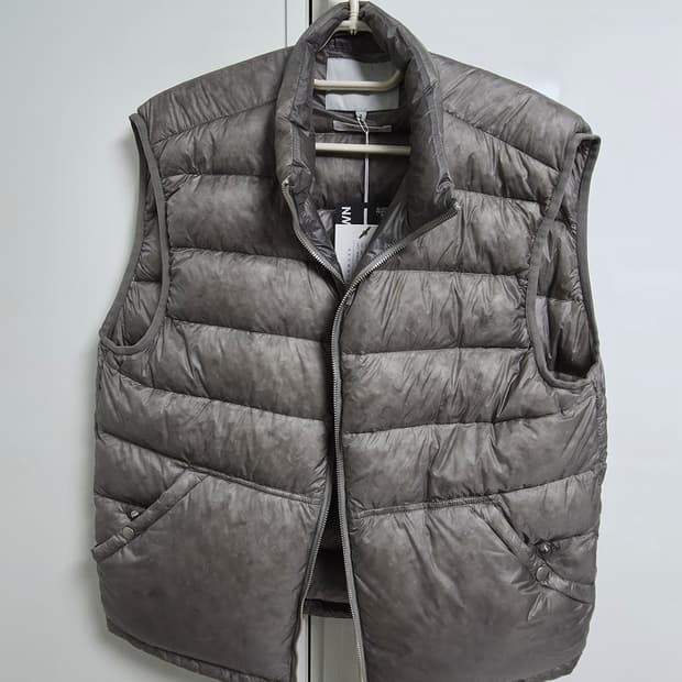 25fw 브라운야드 패딩베스트 5