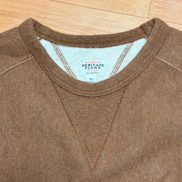 헤리티지플로스 코튼 맨투맨 브라운 라지