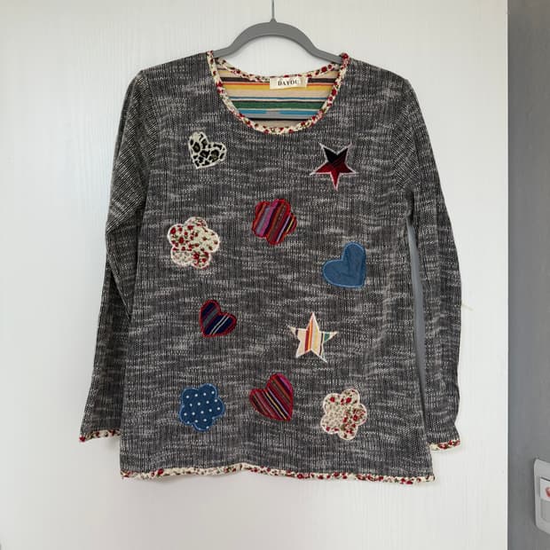 모리 히피 패턴 패치 티셔츠 