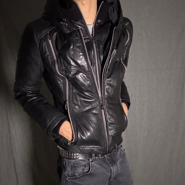 GK 가죽 후드집업 패딩 블랙