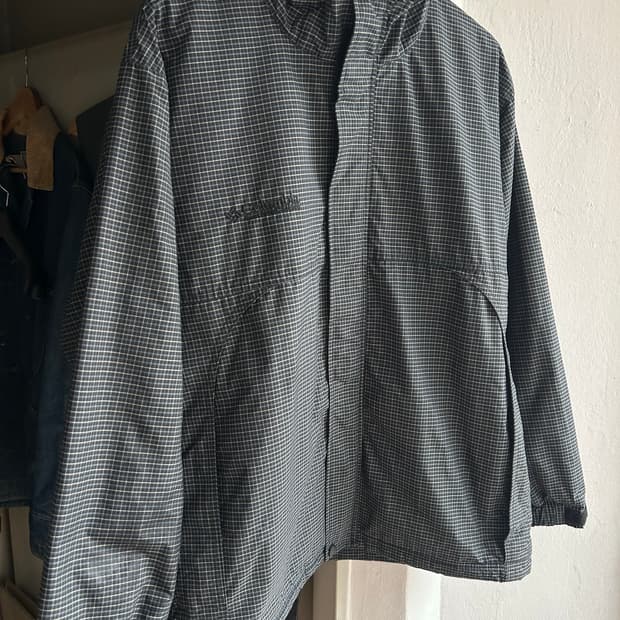 00‘s 컬럼비아 블랙체크 바람막이