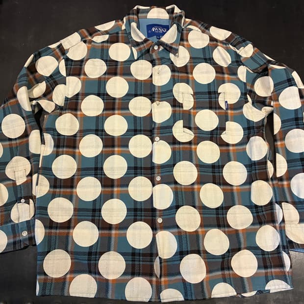 XL) 어웨이크 뉴욕 폴카도트 플란넬 셔츠
