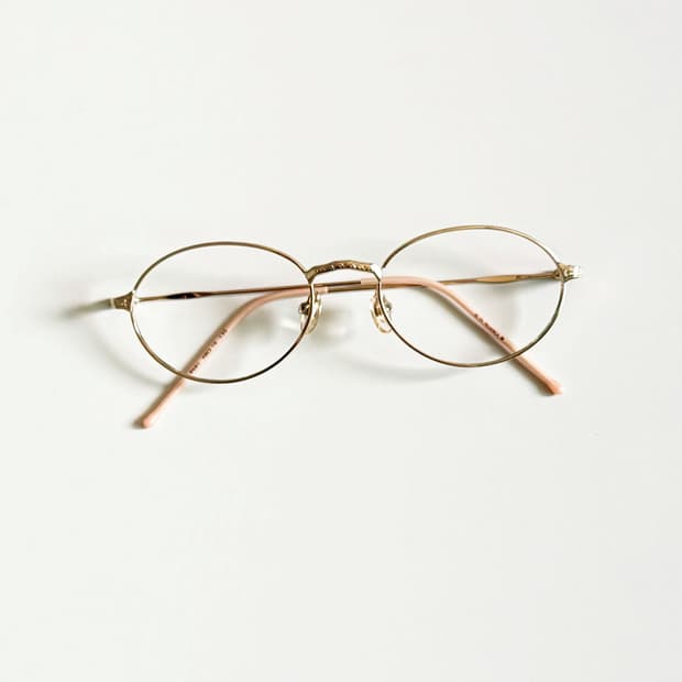 90s NUANCE 골드 슬림 오벌 메탈 빈티지 안경