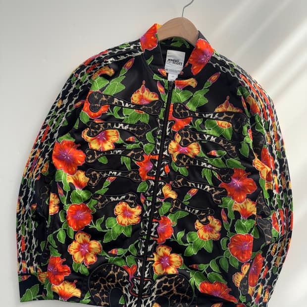 Adidas x Jeremy Scott 아디다스x제레미스캇 플라워 트랙탑
