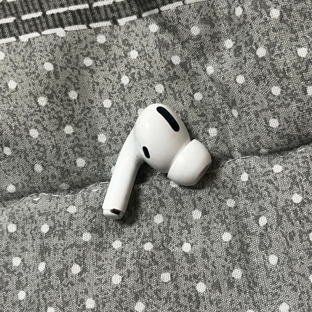 에어팟 프로 2세대 왼쪽