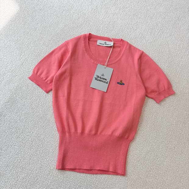 비비안웨스트우드 베아 탑 코랄 니트