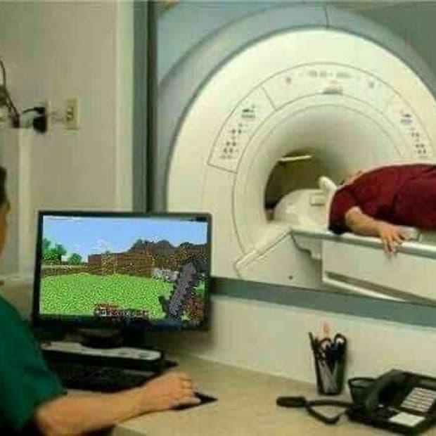 크롬하츠 롤링스톤즈 립앤텅 L&T 펜던트