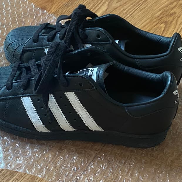 아디다스 슈퍼스타 82 블랙:화이트 Jl2026