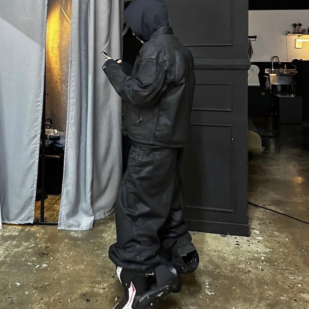 [급처] 어나더유스 바이커 코팅 데님 팬츠