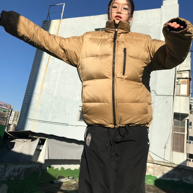 베이지 & 브라운 리버시블 패딩 