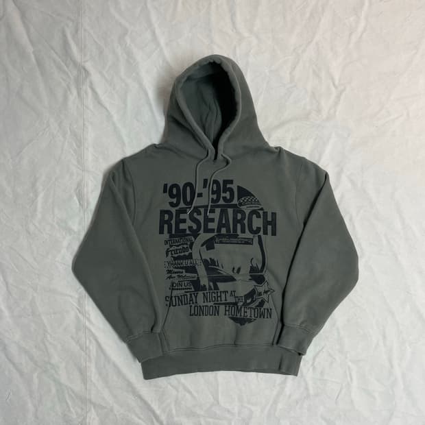 비바스튜디오 후드티 