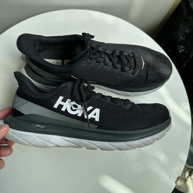 호카 마하 5 블랙275