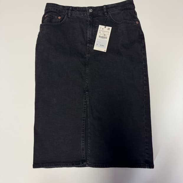 <새상품> 여성 자라 ZARA 흑청 데님 미디 스커트 L